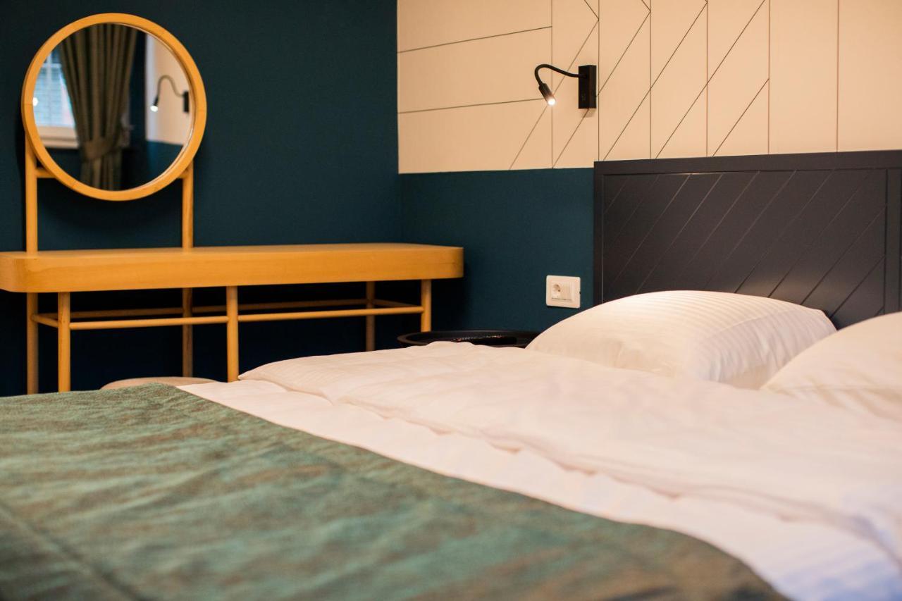 Benelux Hotel بتش المظهر الخارجي الصورة