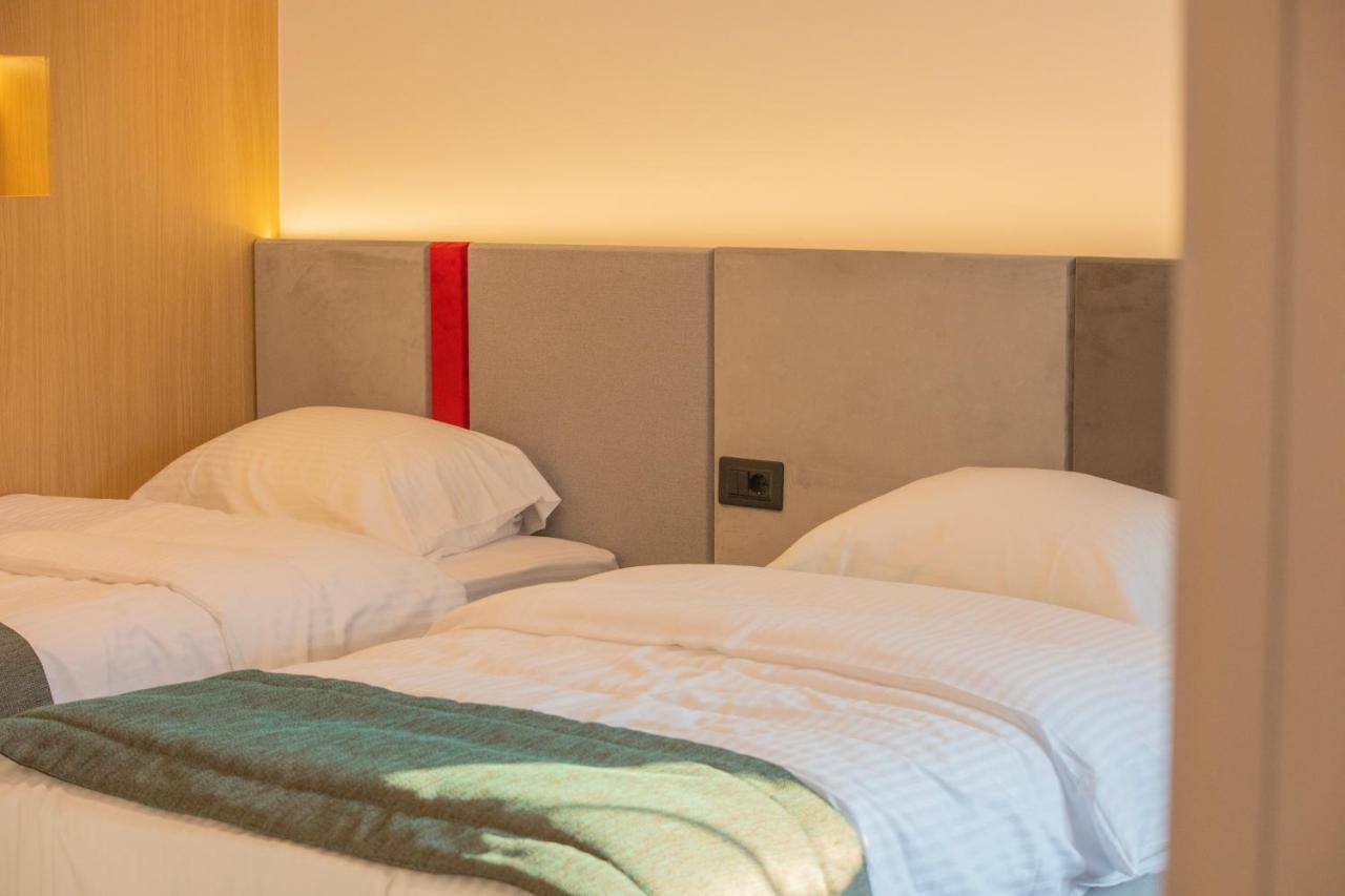 Benelux Hotel بتش المظهر الخارجي الصورة